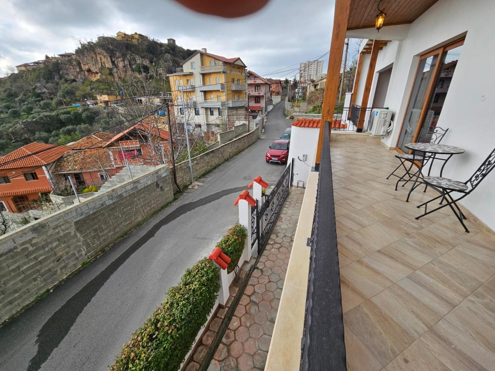 Krujë Vila Dani Near Castle And Old Bazar מראה חיצוני תמונה